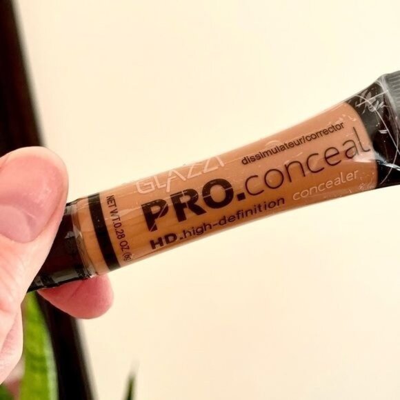 ProConceal HD High Definition Concealer Cool Tan Full Coverage Makeup - Picture 8 of 9